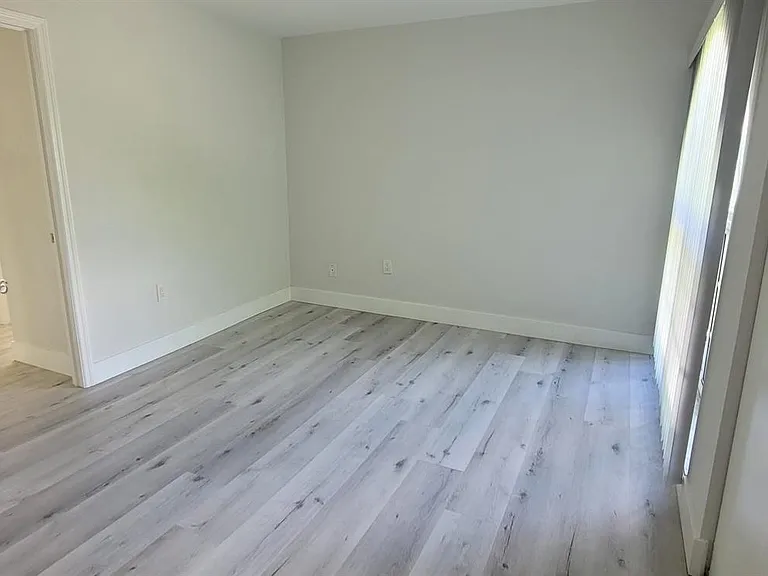 10641 SW 108th Ave #4A — Photo 13
