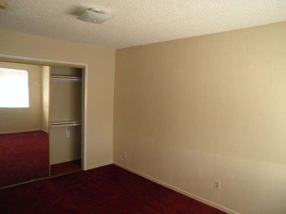 4th image of 1311 N Avenue 56 #B