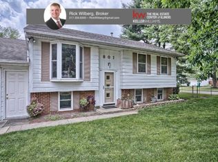 801 Stratford Dr, Champaign, IL 61821