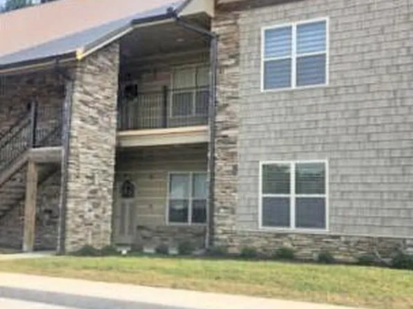 235 Bishops Cap Cir Unit 106, Townsend, TN 37882