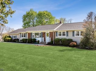 23 Strawberry Ln, Hillsborough Twp., NJ 08844