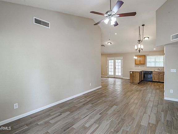 4th image of 6851 W Jenan Dr