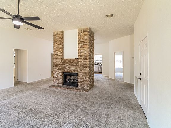 3rd image of 22623 Blair Manor Ln
