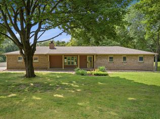 2806 Musquota Dr, Muscatine, IA 52761