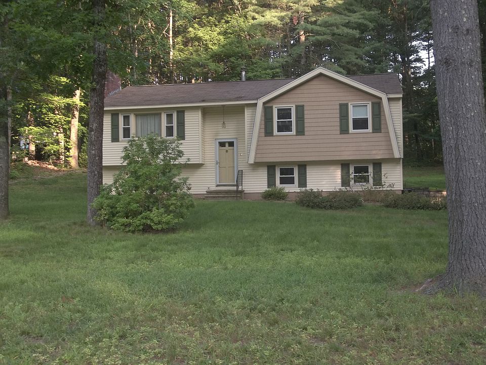 1st image of 16 Wilshire Dr
