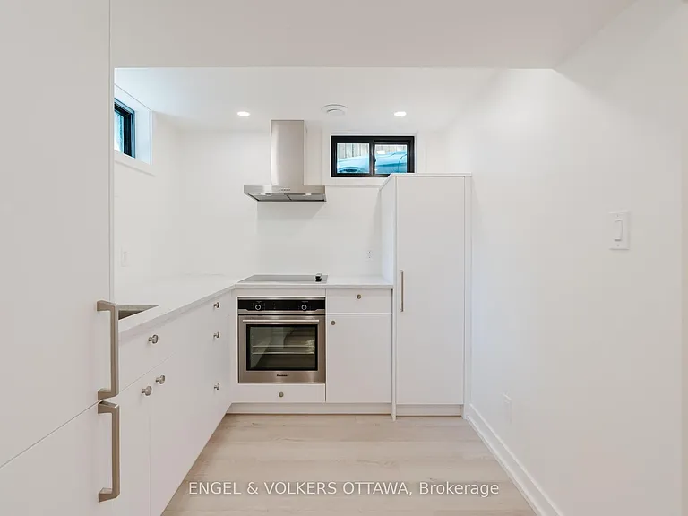 1040 Maitland Ave #B — Photo 24