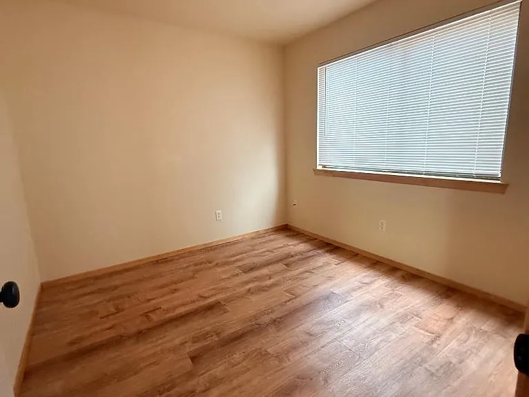 220 W Church St #1 — Photo 10