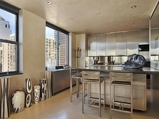 Sold by Corcoran | media 22