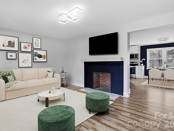 3rd image of 423 S Rhyne St