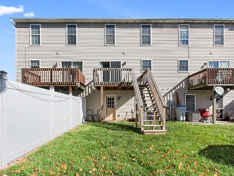 36 Taylor Dr — Photo 28