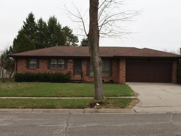 3908 N 17th St, Lincoln, NE 68521