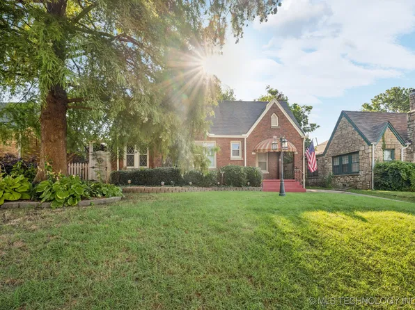 1609 S Columbia Ave, Tulsa, OK 74104