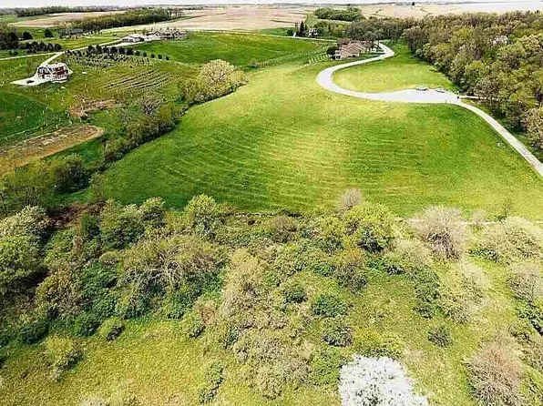 Parcels B & C Stonefield Dr, Shannon, IL 61078