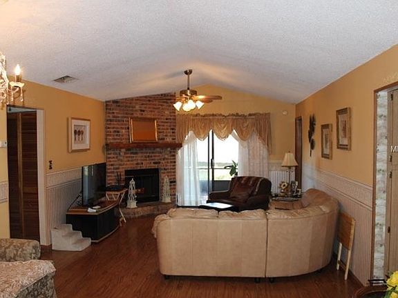 3rd image of 1486 Eldra Dr