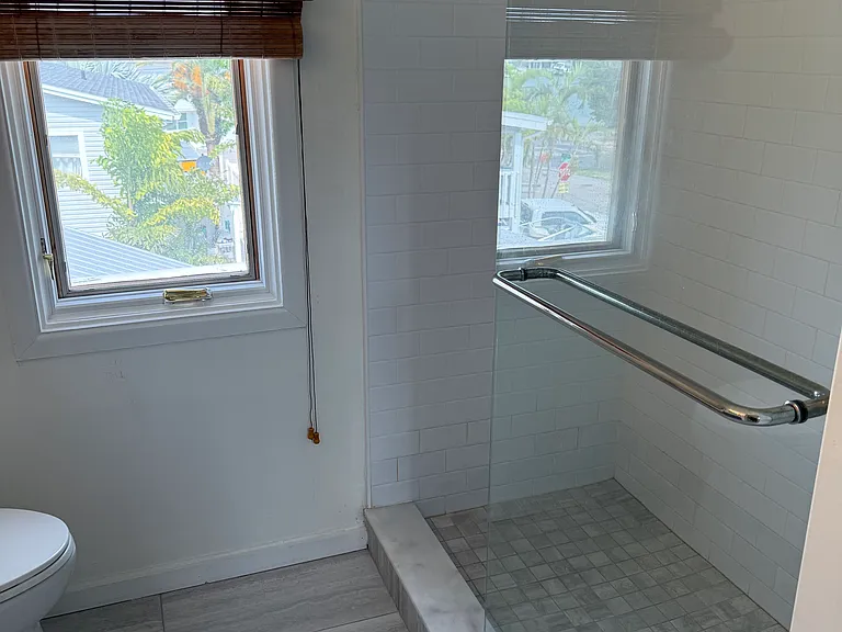 51 84th Ave — Photo 31