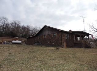150 Pendley Mill Rd, Dunmor, KY 42339