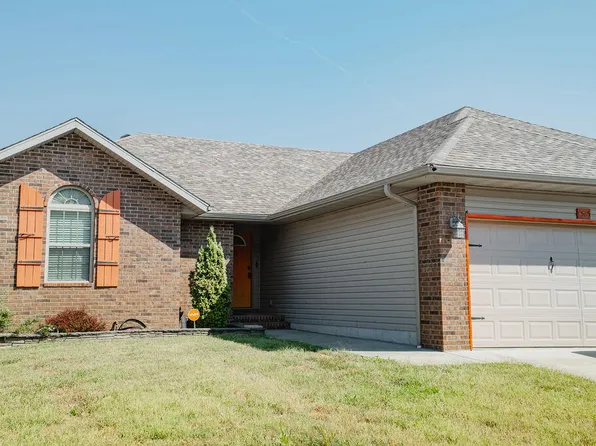 4565 W Greenridge Street, Springfield, MO 65807