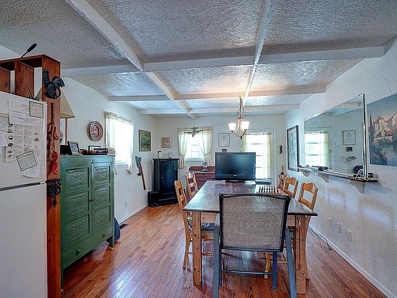 5th image of 51 Thoreau Dr