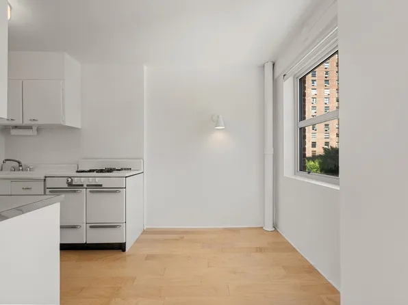 501 West 123rd Street image 26 of 29