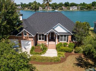 1214 Waterfront Dr, Mount Pleasant, SC 29464