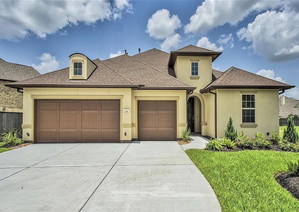 1st image of 34 Canopy Green Dr