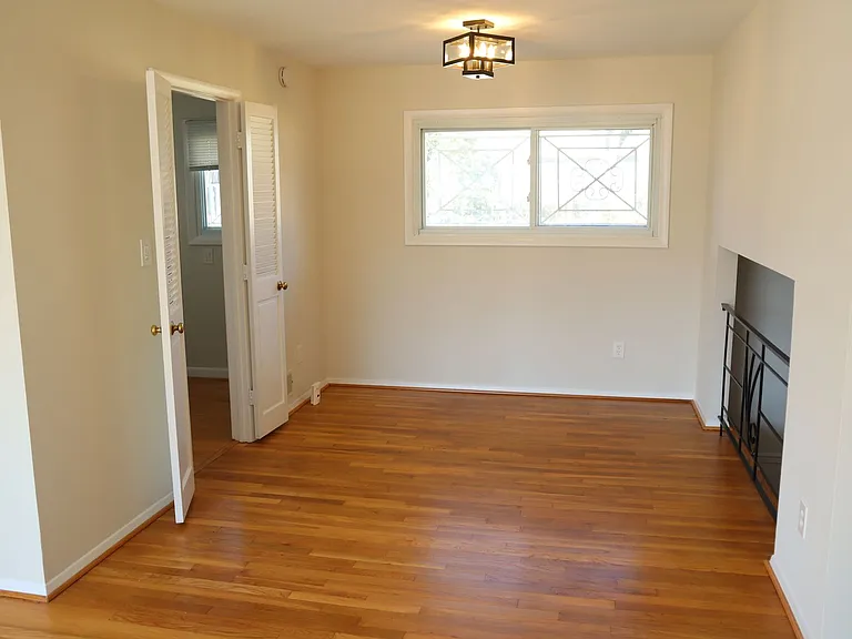 4311 Judith St — Photo 9