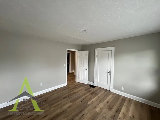3620 N Illinois St — Photo 7