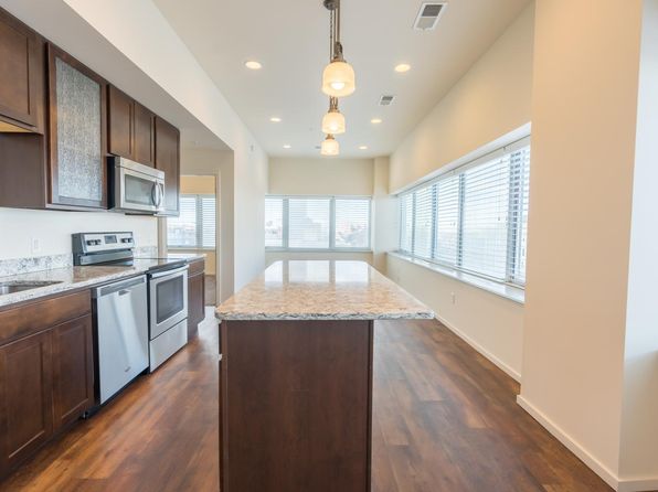 100 S 19th St APT 1028