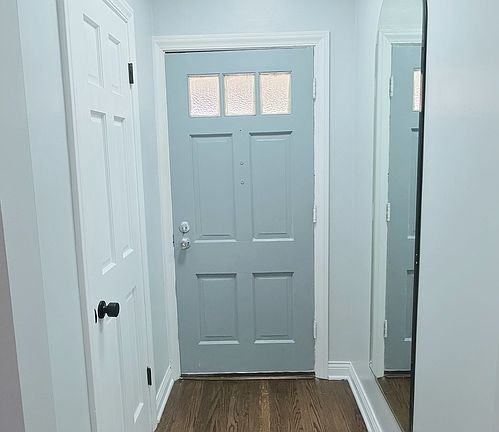 3rd image of 5116 N Oconto Ave