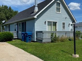 2201 Poplar Ln, Sauk Village, IL 60411