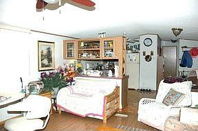 3rd image of 375 Camellia Dr