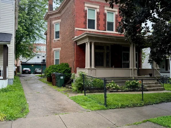 1523 Greenup St APT 3, Covington, KY 41011