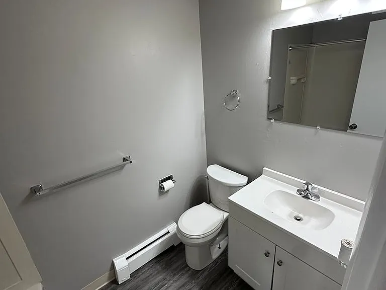 358-362 North Edwards Ave. Gh-Ob1 #2 , Llc — Photo 10