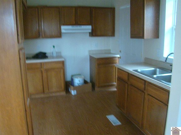 4th image of 173 Nunn Blvd