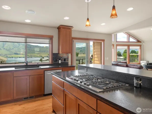 205 Butte Road, Chelan, WA 98816