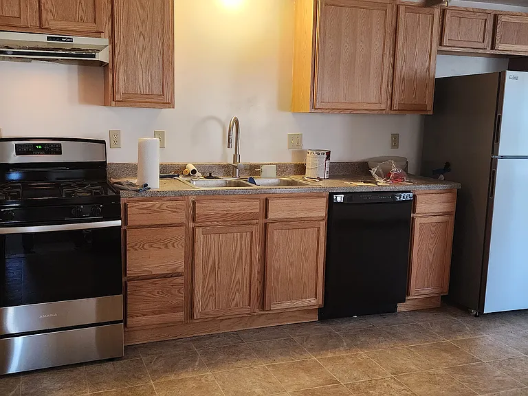 412 Main St #REAR — Photo 13