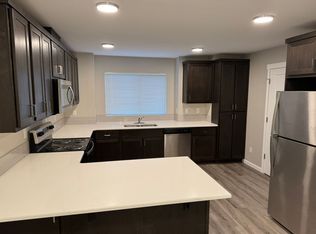 1808/10/12 Rees Hill Townhouses, Salem, OR 97306