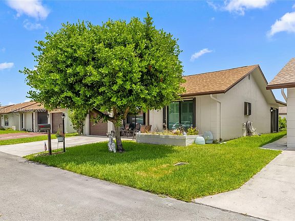2nd image of 2065 SW 17th Dr