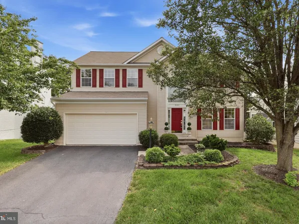 9121 Dartford Pl, Bristow, VA 20136