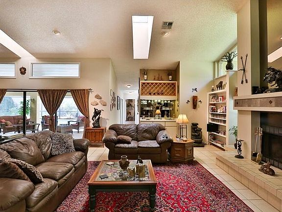 3rd image of 2884 Hammock Dr