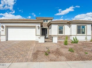 8746 W Denton Ln, Glendale, AZ 85305
