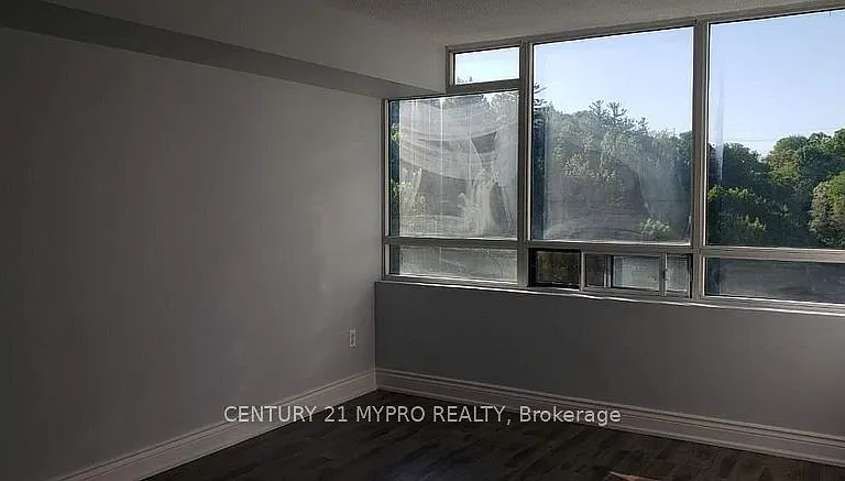 3050 Ellesmere Rd #915 — Photo 10