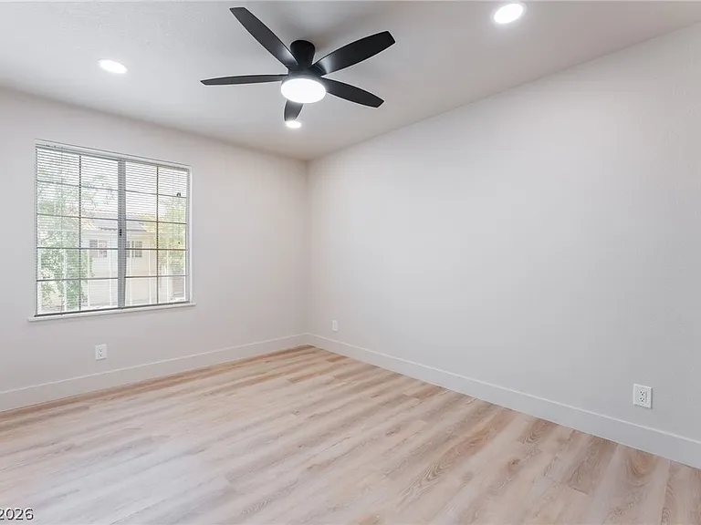 2100 Desert Peak Rd — Photo 32