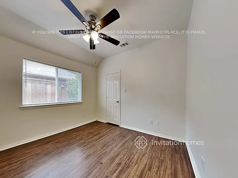 8010 Munich Dr — Photo 12