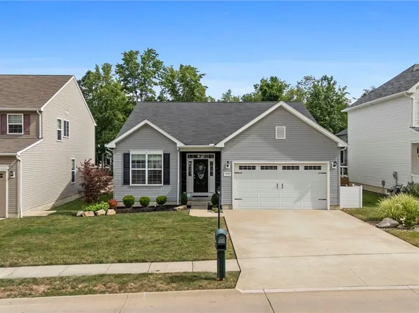 3725 East Blvd, Aurora, OH 44202