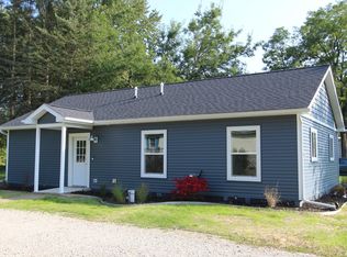 326 Cherokee Bend Dr, Howell, MI 48843