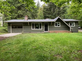 237 7th St, Glendale, OR 97442