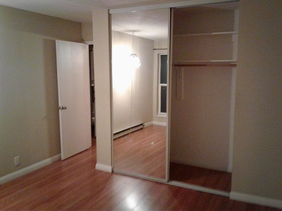 3rd image of 480 E Okeefe St APT 301