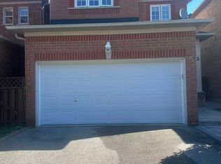 5 Ballymore Dr, Aurora, ON L4G 7E8