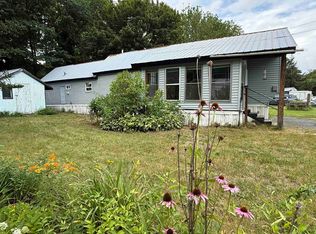 9 Village Drive, Brattleboro, VT 05301